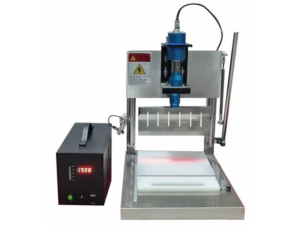 Desktop Ultrasonic Food Cutting Machine thumbnail 2