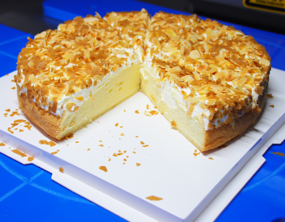 High-end Automatic Ultrasonic Food Cutting Machine thumbnail 4