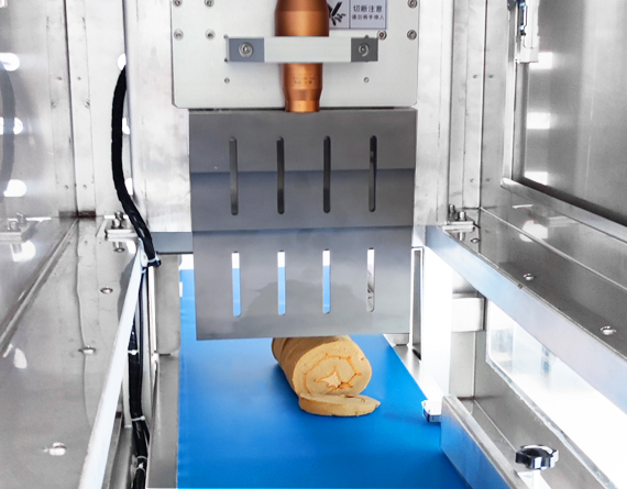 Automatic Ultrasonic Swiss Roll Cutting Machine thumbnail 5